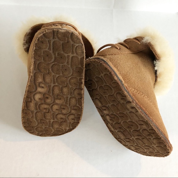 Brown Sherling Baby Ugg Boots, size Small - Picture 7 of 7